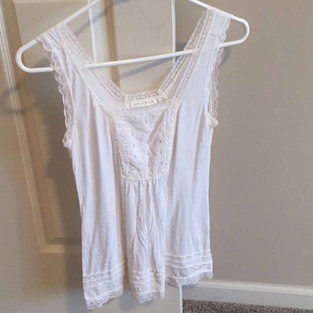 Kimchi & blue cream lace tank. Anthropologie.